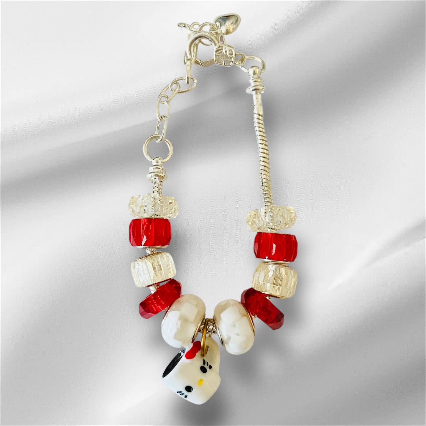 Bead bracelet with cute charm, handmade, gifts for friends, gift for her,